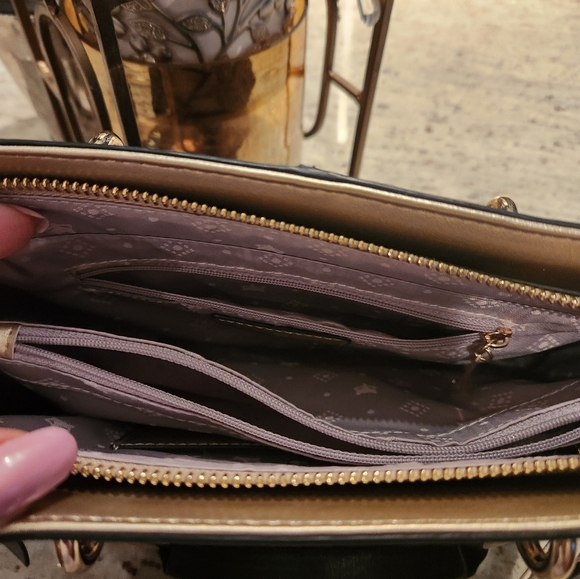 Foxer handpainted purse - Picture 3 of 5